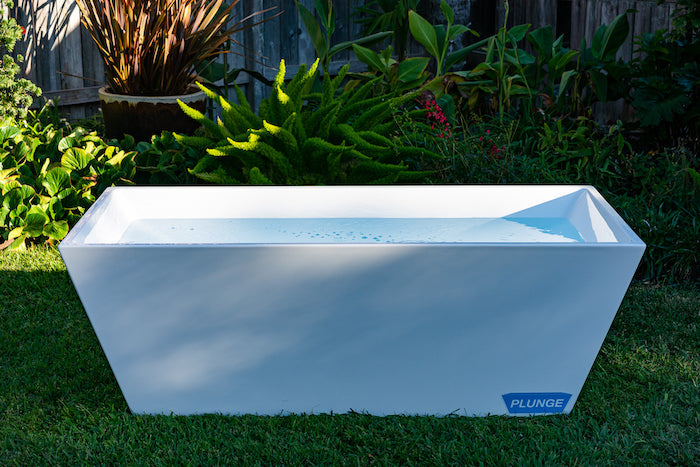 plunge tub outside